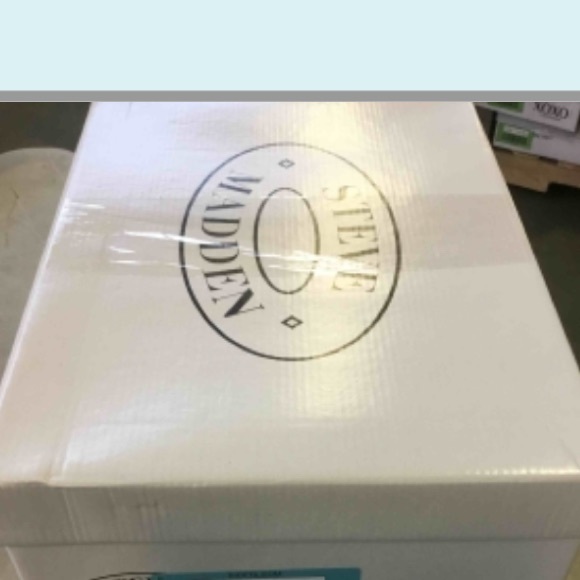 Women's Steve Madden Wharton Faux Fur Bootie, Size 7 M - Brown - Picture 3 of 3